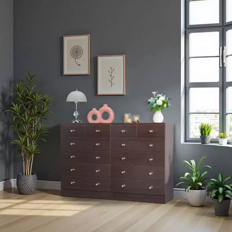 Commode à 6 tiroirs brune pour 1 personne