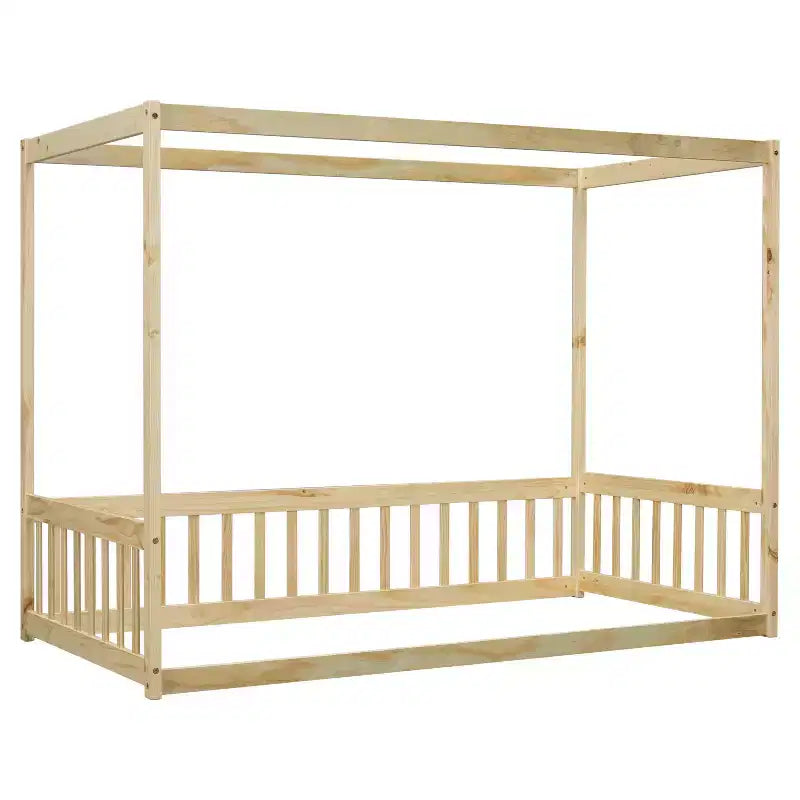 Lit cabane double en bois d'hévéa naturel/blanc avec clôture pour 1 personne