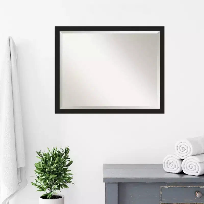 Miroir mural de salle de bain rectangulaire à cadre brossé noir étroit pour 1